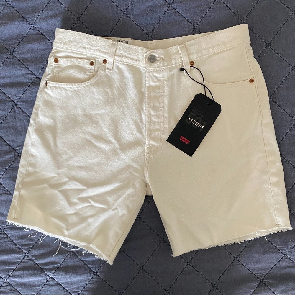 NWT Levi's Premium 501 Men's White '93 Shorts Button Fly Size 34